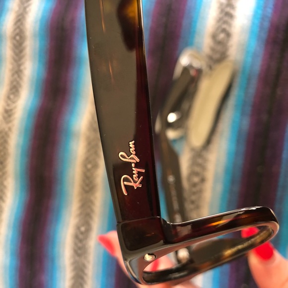 Ray Ban RB 5184 2012 - Picture 4 of 5